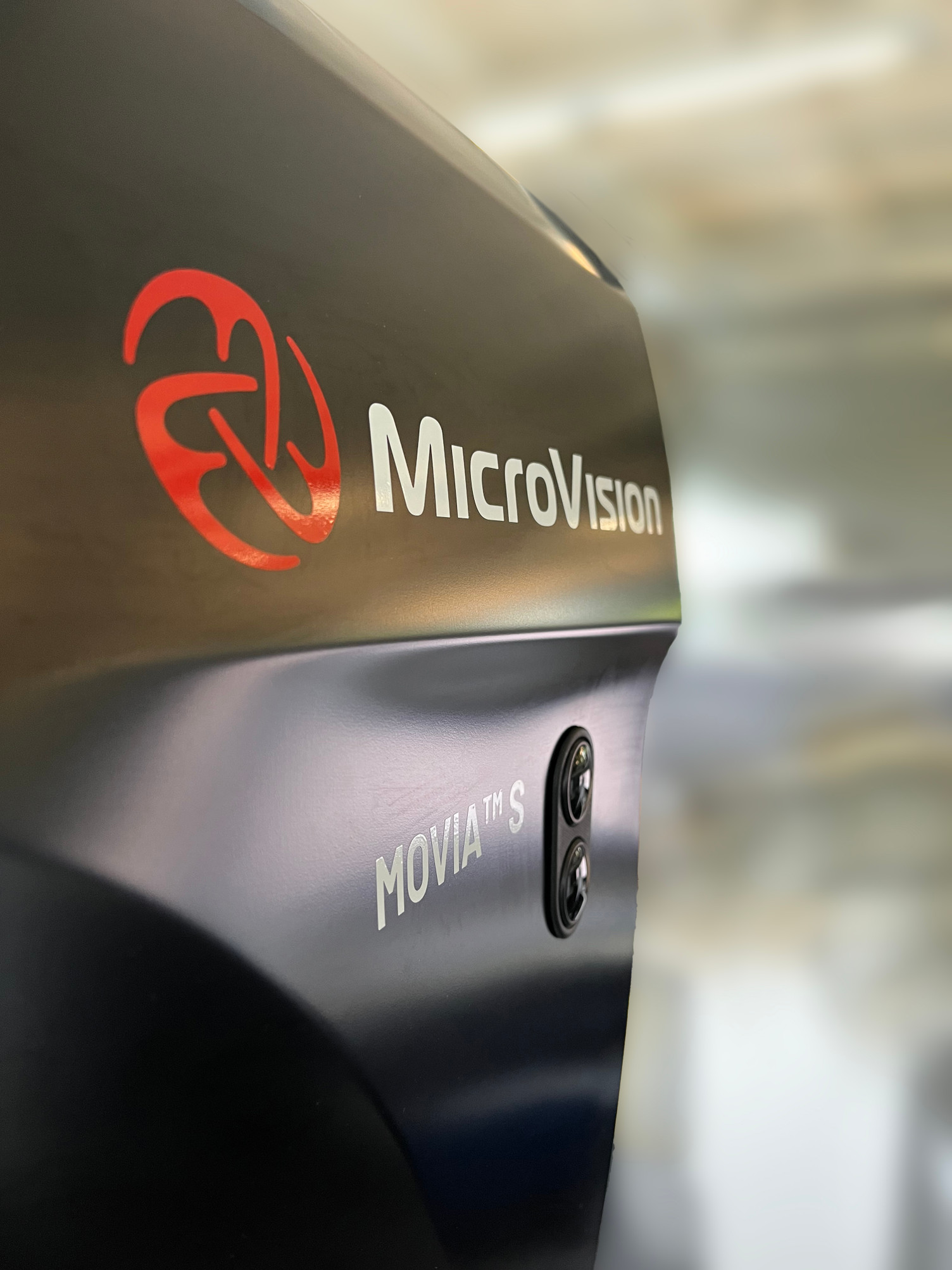 MOVIA™ S 180° integrated in Fender